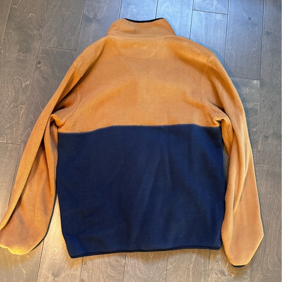 Fleece Pullover - Picture 2 of 3